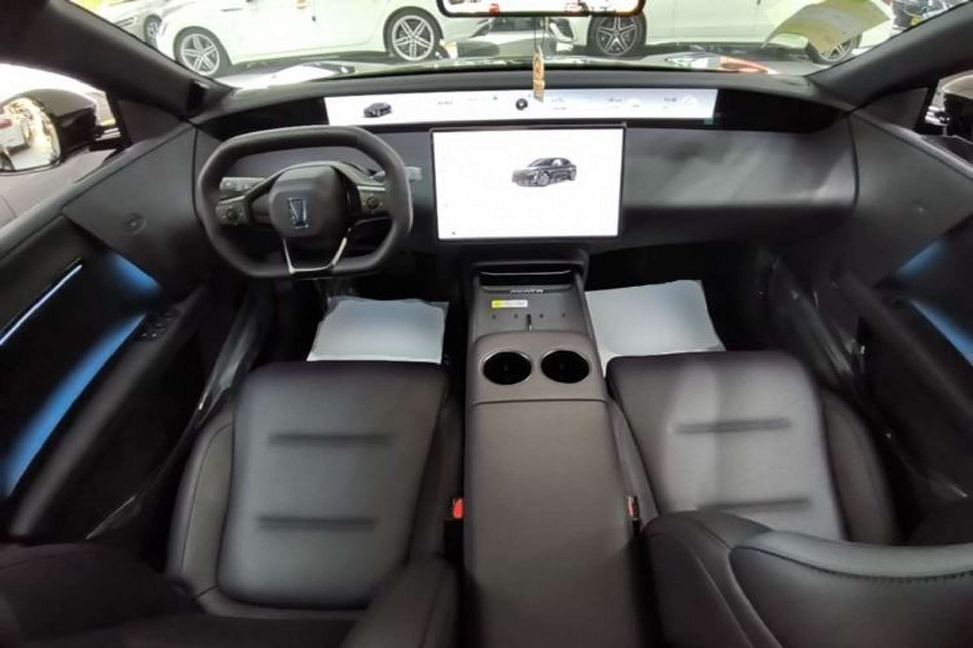 Used Avatr 06  Center Console