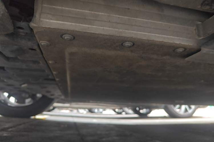 Used Avatr 06  Chassis Rear Right