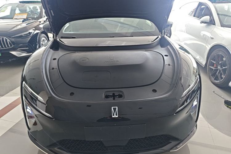Used Avatr 06 2025 Pro Range-Extended Edition Engine Bay