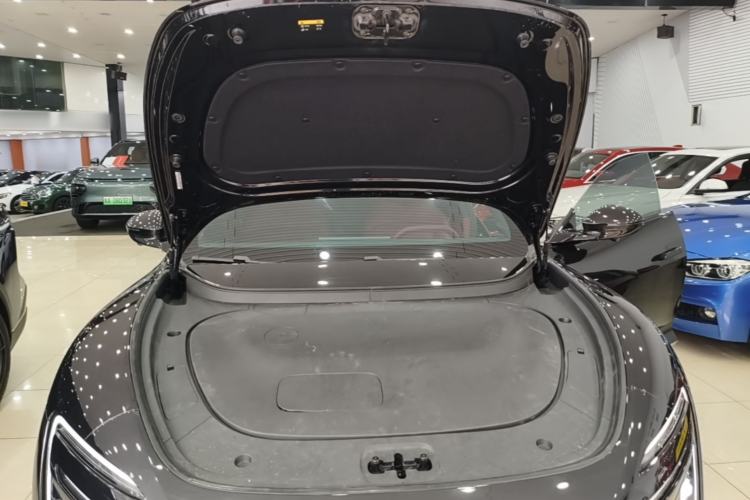 Used Avatr 06 2025 Max Extended-Range Edition Engine Bay