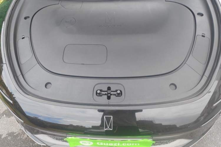 Used Avatr 06 2025 Max Extended-Range Edition Engine Bay