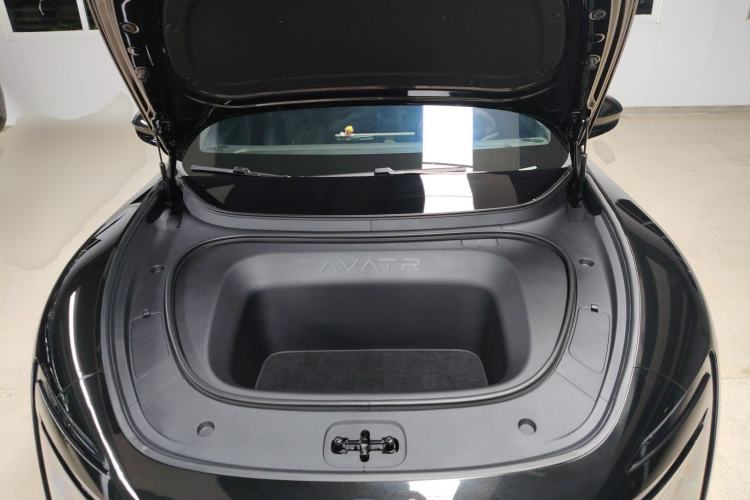 Used Avatr 06 2025 Max All-Electric Version Engine Bay