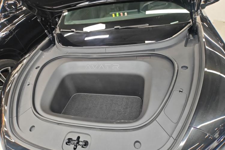 Used Avatr 06 2025 Pro All-Electric Version Engine Bay