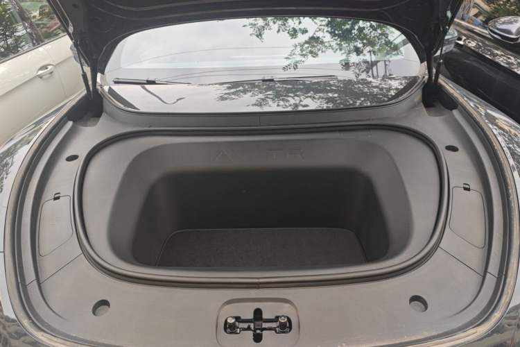 Used Avatr 06  Engine Bay