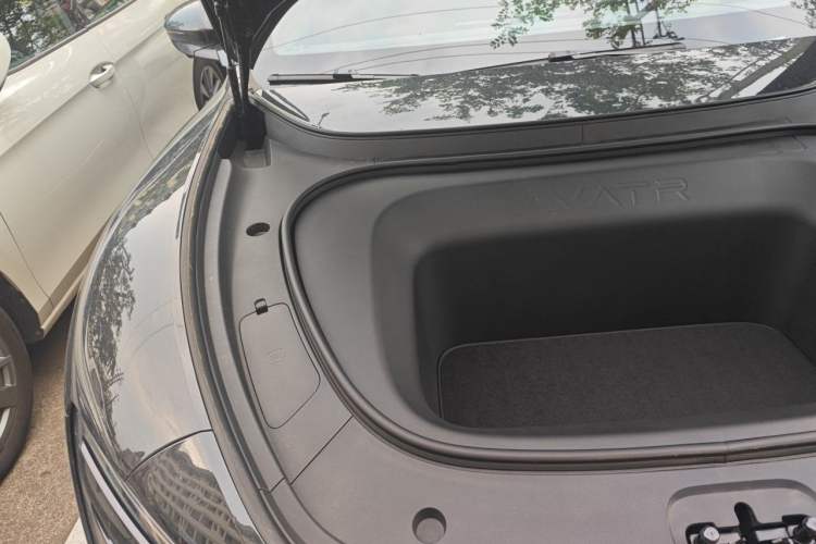 Used Avatr 06  Engine Bay Right