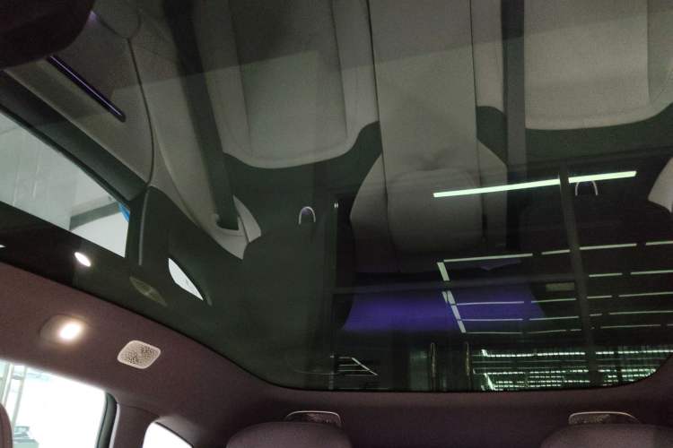 Used Avatr 06 2025 Max All-Electric Version Headliner