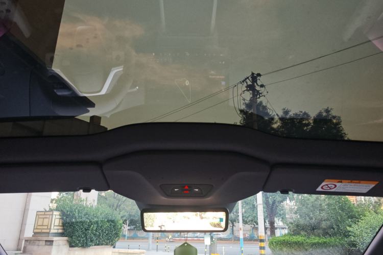 Used Avatr 06 2025 Max All-Electric Version Headliner