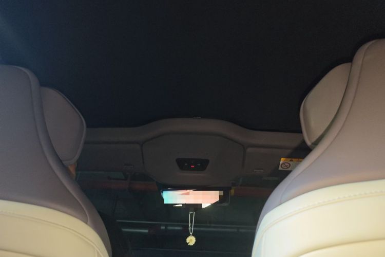 Used Avatr 06 2025 Pro All-Electric Version Headliner