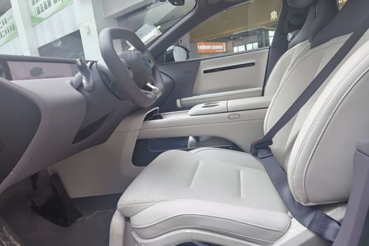 Used Avatr 06 2025 Max All-Electric Version Interior 2