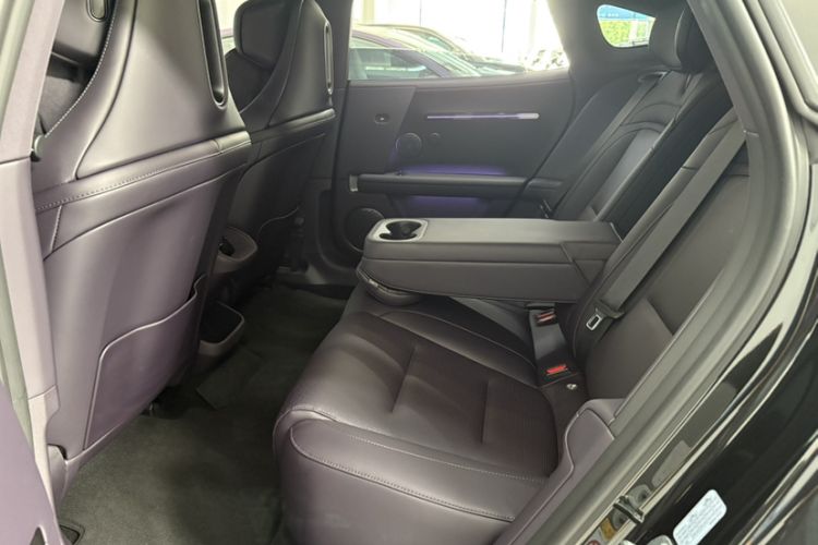Used Avatr 06 2025 Max Extended-Range Edition Interior 3