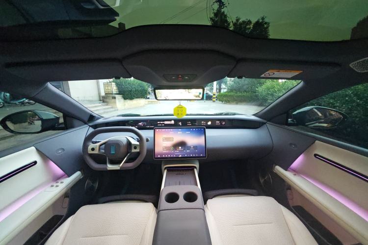 Used Avatr 06 2025 Max All-Electric Version Interior 3