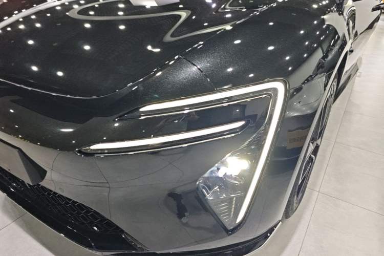 Used Avatr 06 2025 Max Extended-Range Edition Left Front Headlight