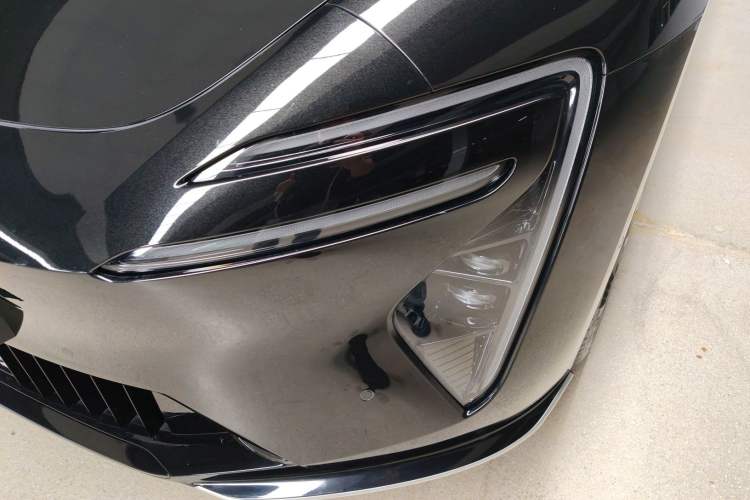 Used Avatr 06 2025 Max All-Electric Version Left Front Headlight