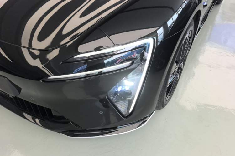 Used Avatr 06 2025 Pro All-Electric Version Left Front Headlight