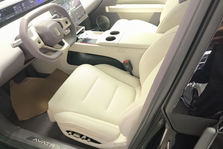Used Avatr 06 2025 Max All-Electric Version Left Front Seat