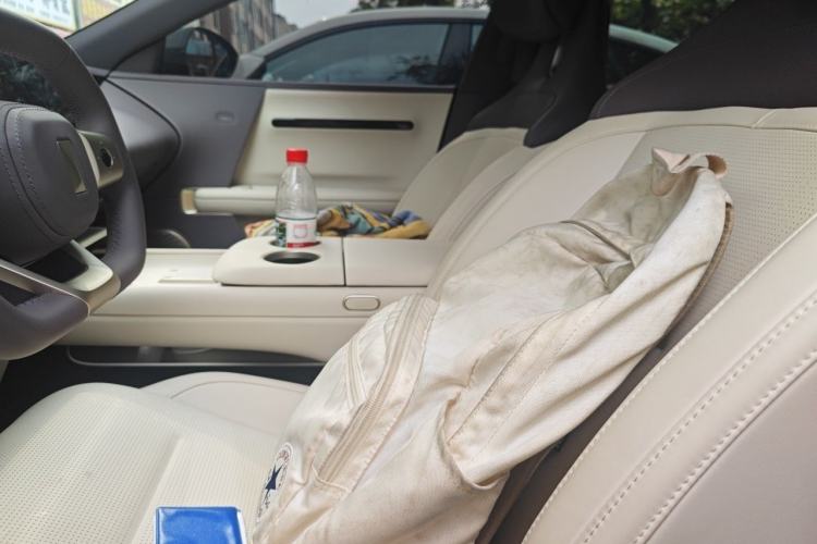 Used Avatr 06  Left Front Seat
