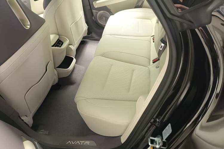 Used Avatr 06 2025 Max All-Electric Version Left Rear Seat