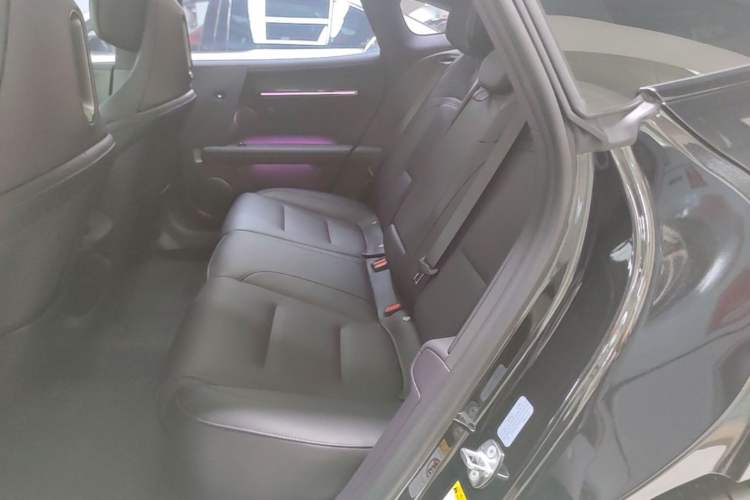 Used Avatr 06 2025 Max All-Electric Version Left Rear Seat
