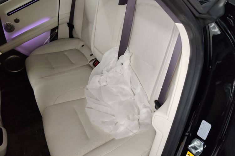 Used Avatr 06 2025 Max All-Electric Version Left Rear Seat