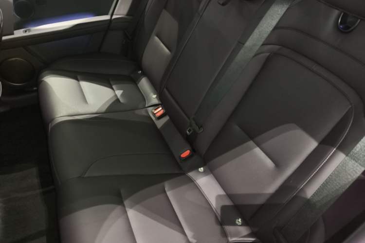 Used Avatr 06 2025 Pro All-Electric Version Left Rear Seat