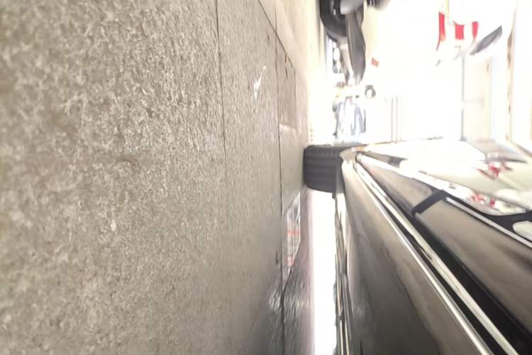 Used Avatr 06 2025 Max All-Electric Version Left Side Sill