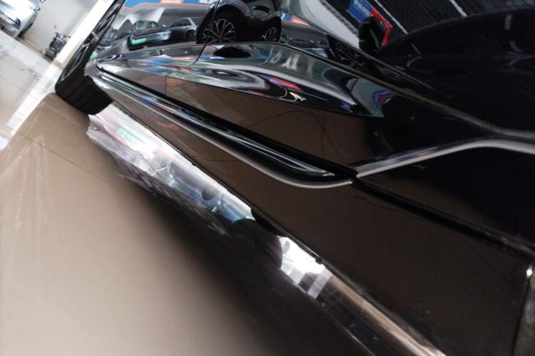 Used Avatr 06 2025 Pro All-Electric Version Left Side Sill