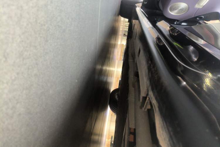 Used Avatr 06 2025 Max Extended-Range Edition Left Side Sill