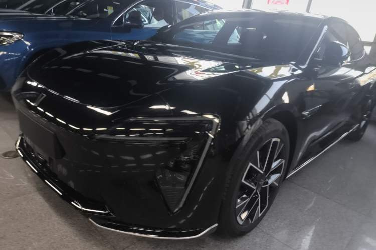 Used Avatr 06 2025 Pro All-Electric Version