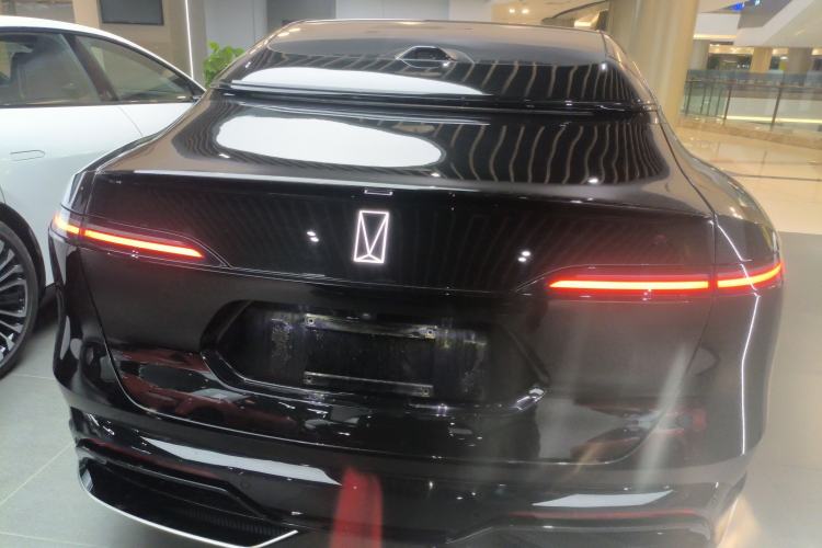 Used Avatr 06 2025 Max Extended-Range Edition Rear