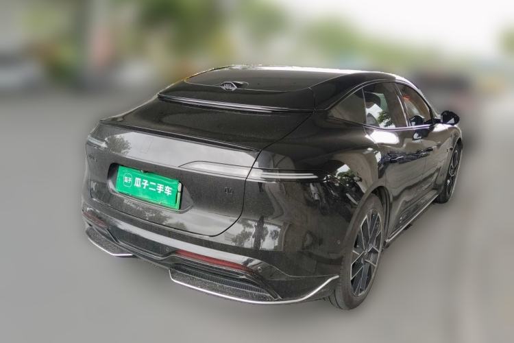 Used Avatr 06 2025 Pro All-Electric Version Rear Right 45 Deg
