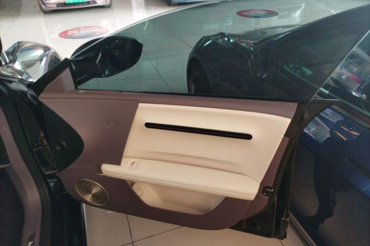 Used Avatr 06 2025 Pro All-Electric Version Right Front Door Interior