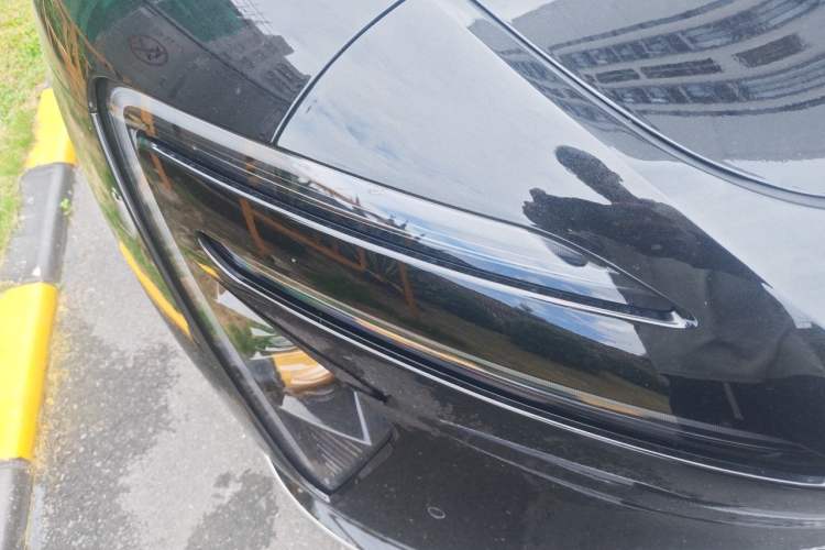 Used Avatr 06 2025 Max Extended-Range Edition Right Front Headlight