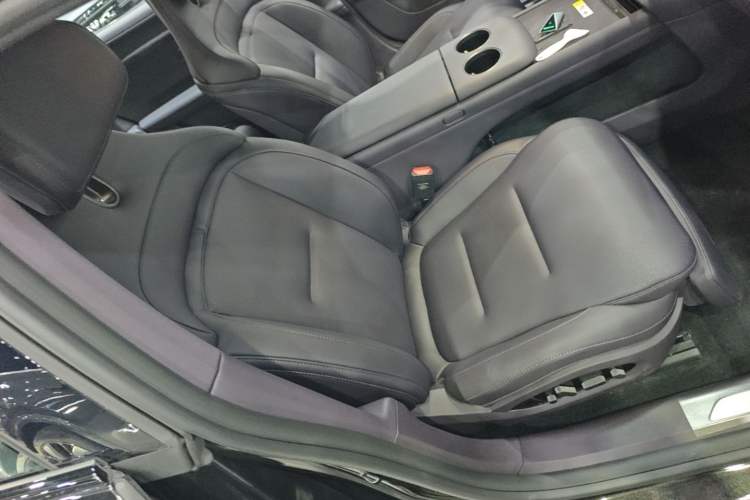 Used Avatr 06 2025 Max Extended-Range Edition Right Front Seat