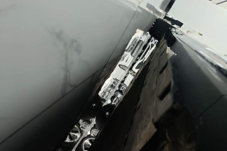 Used Avatr 06 2025 Max Extended-Range Edition Right Side Sill