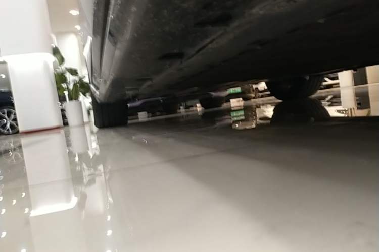 Used Avatr 06 2025 Max Extended-Range Edition Right Side Sill