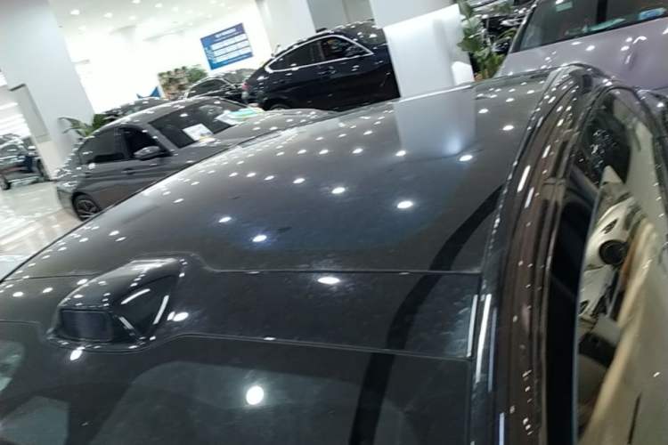 Used Avatr 06 2025 Max Extended-Range Edition Roof