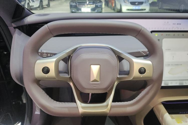 Used Avatr 06 2025 Pro Range-Extended Edition Steering Wheel