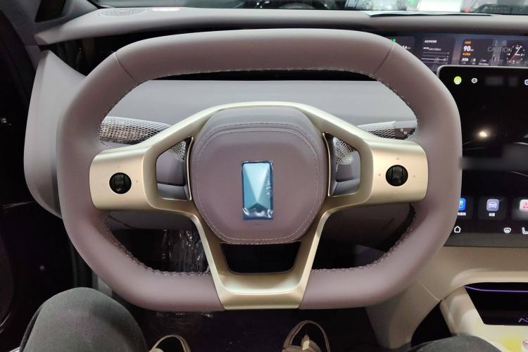 Used Avatr 06 2025 Max All-Electric Version Steering Wheel