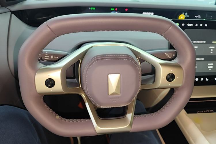 Used Avatr 06 2025 Pro Range-Extended Edition Steering Wheel
