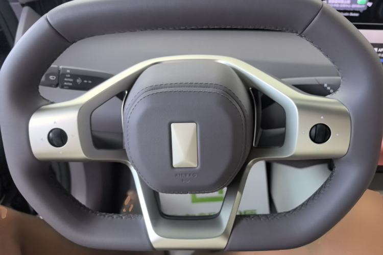 Used Avatr 06 2025 Pro All-Electric Version Steering Wheel