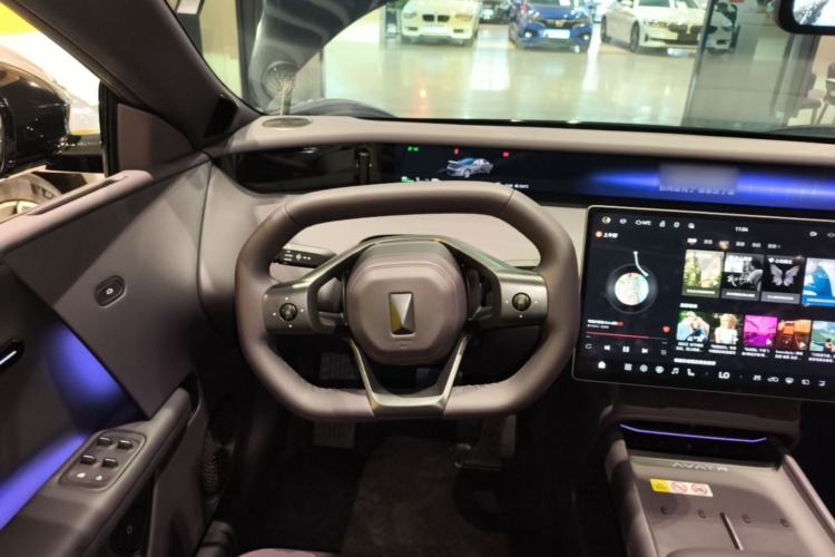 Used Avatr 06 2025 Pro All-Electric Version Steering Wheel