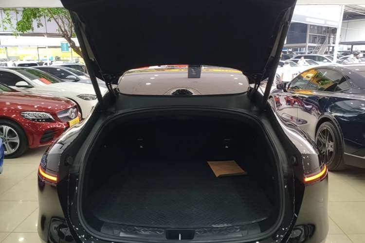 Used Avatr 06 2025 Max Extended-Range Edition Trunk