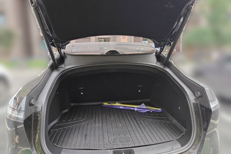 Used Avatr 06 2025 Max Extended-Range Edition Trunk