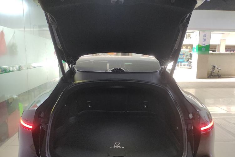 Used Avatr 06 2025 Pro Range-Extended Edition Trunk