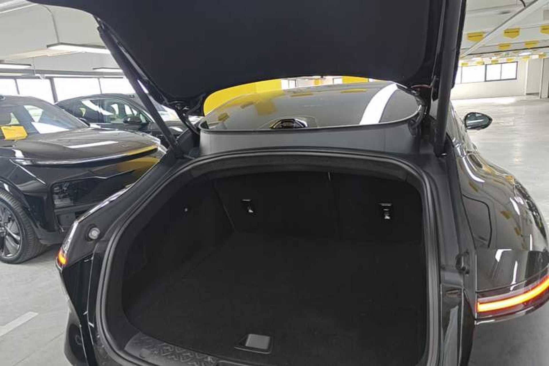 Used Avatr 06 2025 Max Extended-Range Edition Trunk