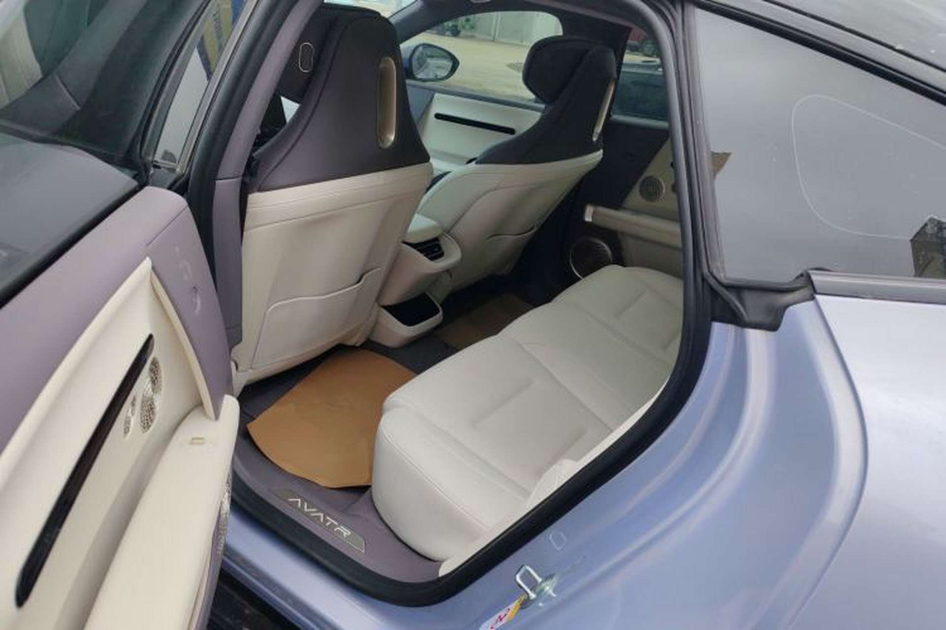 Used Avatr 06 2025 Pro Range-Extended Edition Left Rear Seat