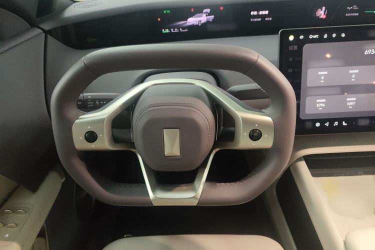 Used Avatr 06 2025 Pro Range-Extended Edition Steering Wheel