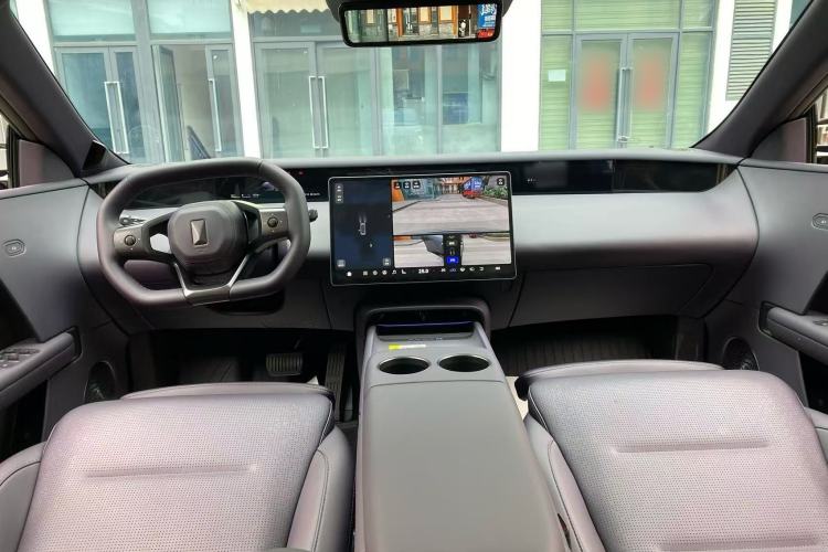 Used Avatr 06 2025 Ultra Pure Electric Edition Center Console