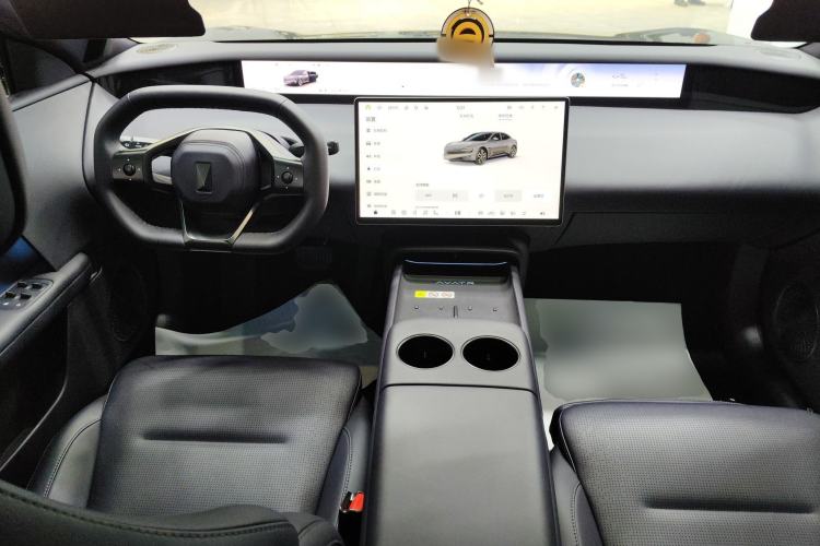 Used Avatr 06 2025 Ultra Pure Electric Edition Center Console