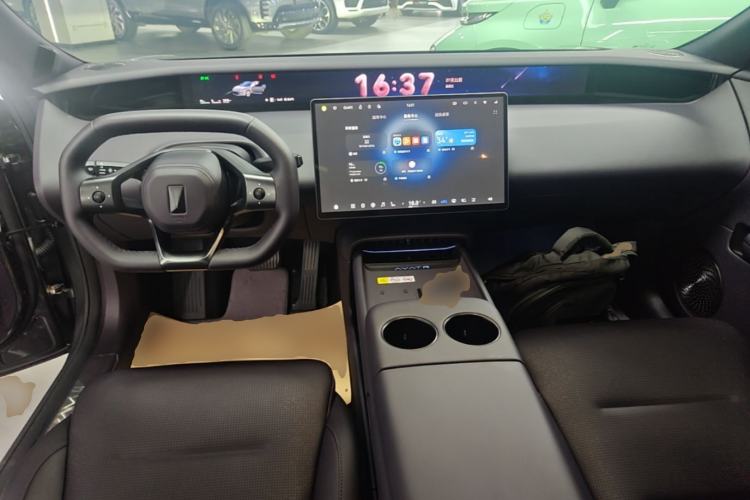 Used Avatr 06 2025 Ultra Pure Electric Edition Center Console